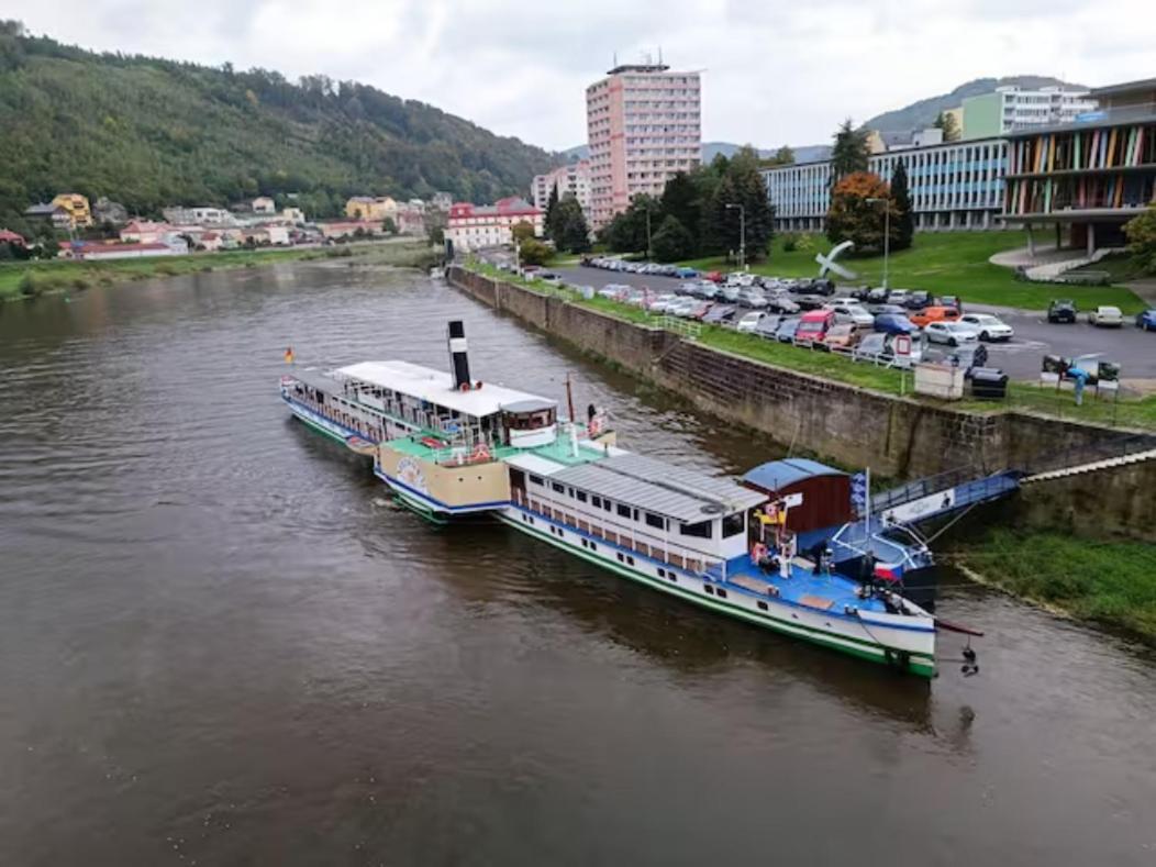U Bocmana S Vyhledem Na Zamek A Labe Decin Exterior foto