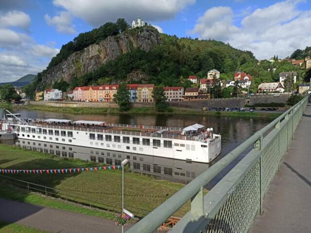 U Bocmana S Vyhledem Na Zamek A Labe Decin Exterior foto