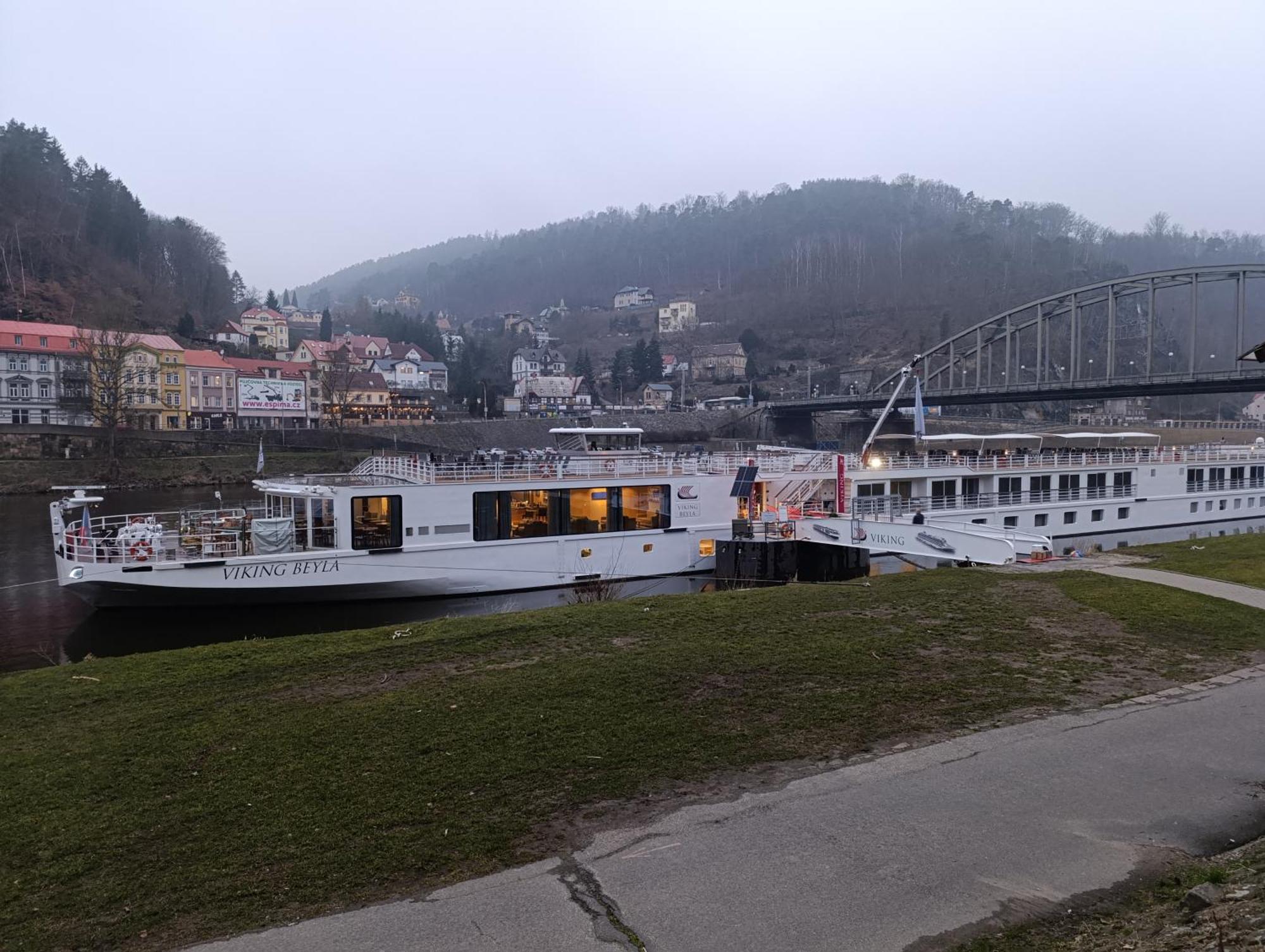 U Bocmana S Vyhledem Na Zamek A Labe Decin Exterior foto